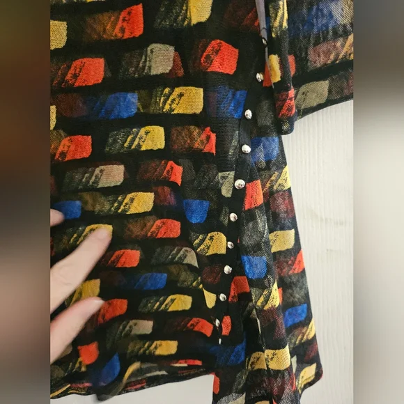 Max & Rina Red/Blue/yellow /Black 3/4 Sleeve Top Size L - Picture 2 of 8